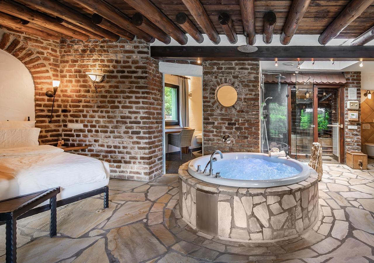Hotel Land Gut Hoehne Метман Екстериор снимка