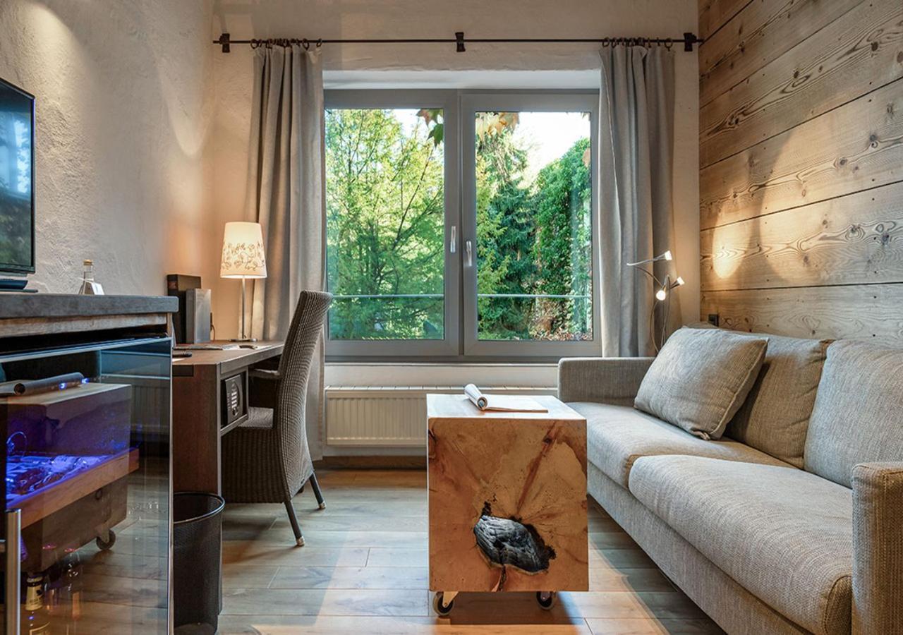 Hotel Land Gut Hoehne Метман Екстериор снимка