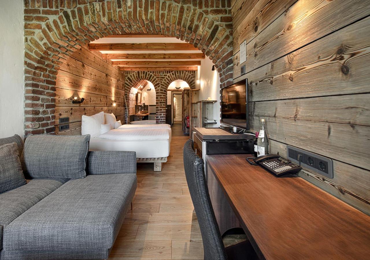 Hotel Land Gut Hoehne Метман Екстериор снимка