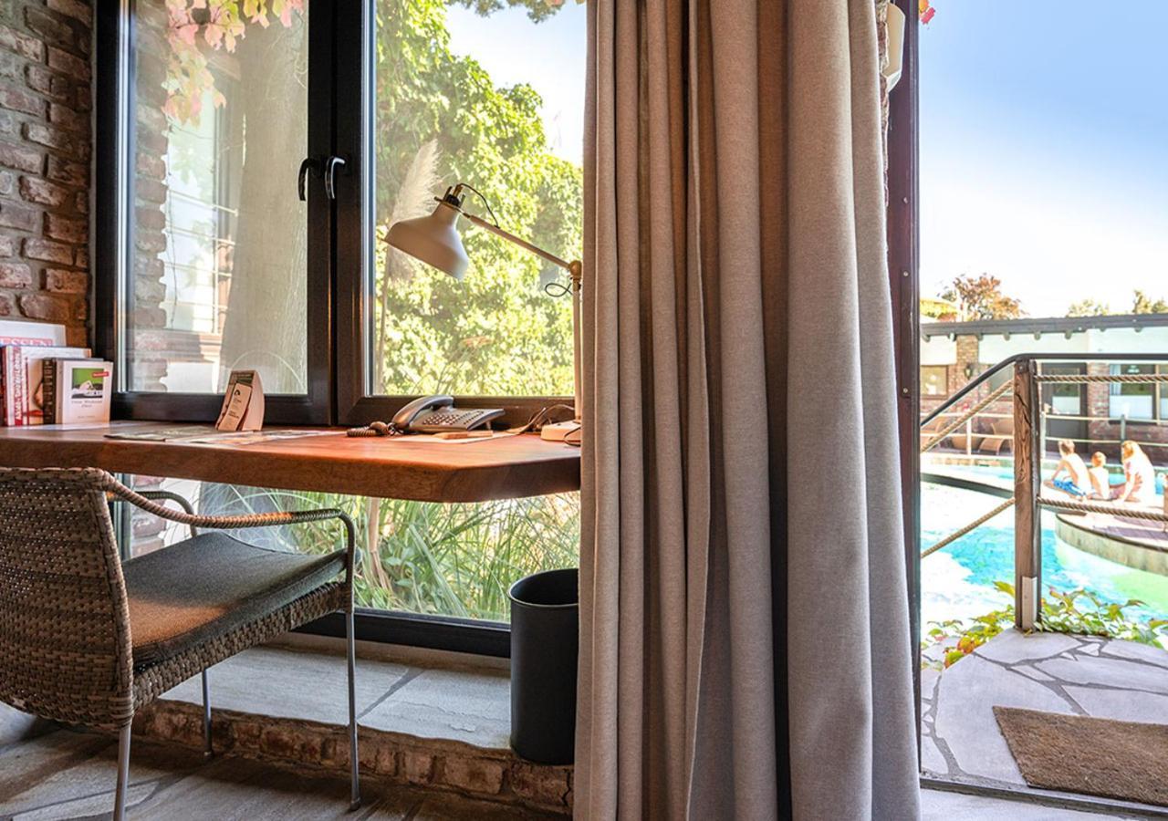 Hotel Land Gut Hoehne Метман Екстериор снимка